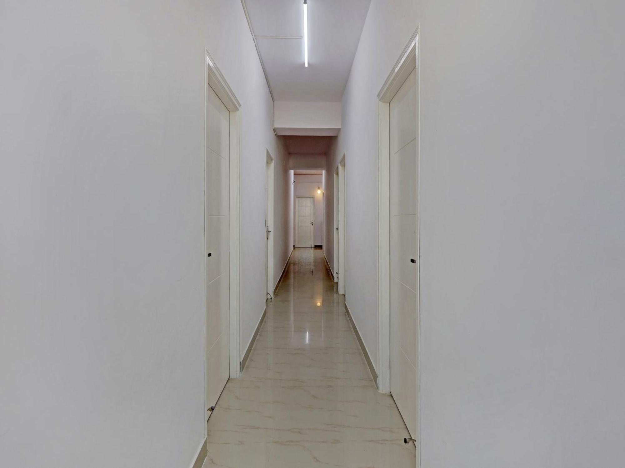 Hotel O Home Compact Studio Kr Puram Near Phoenix Marketcity Бангалор Экстерьер фото